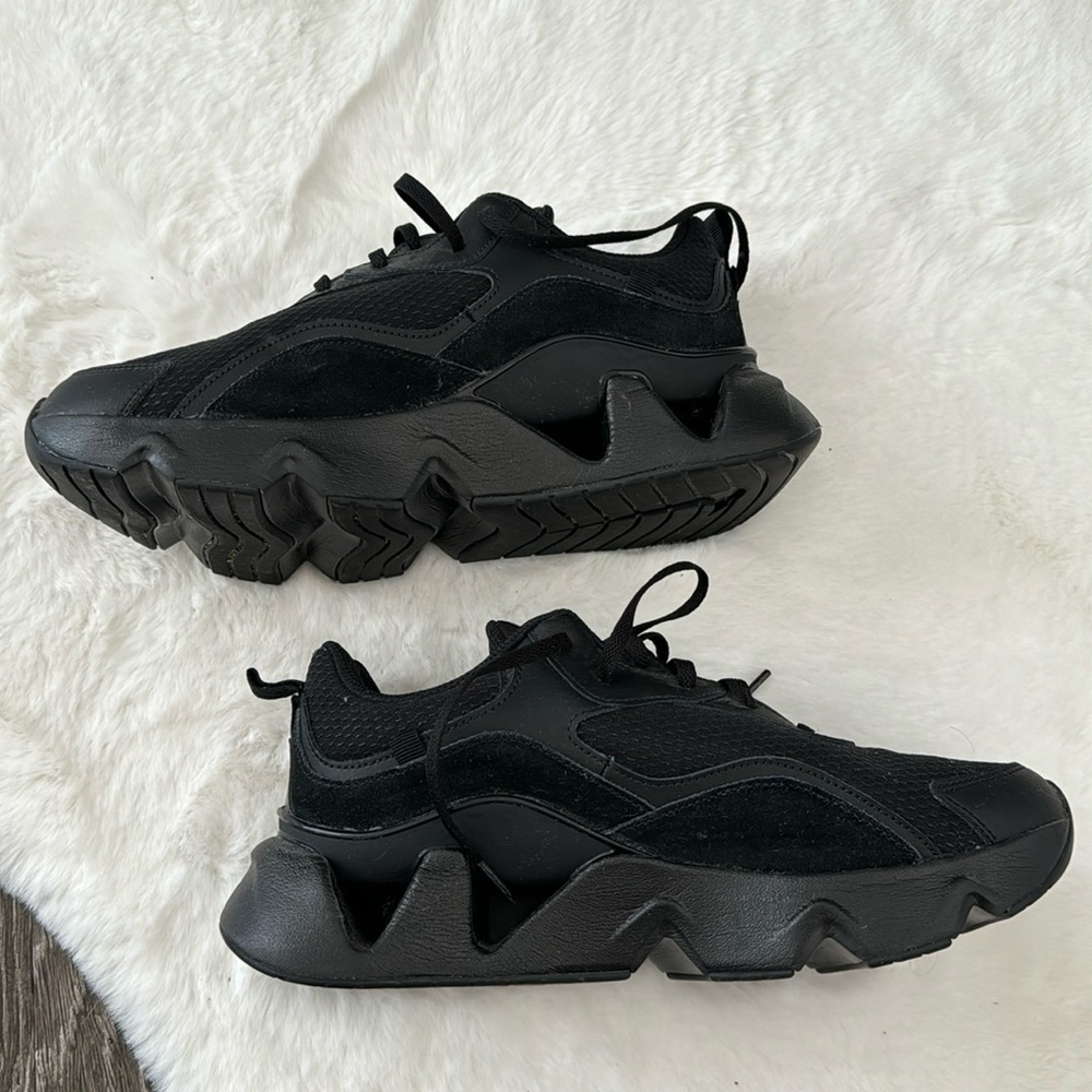 Women’s Nike Ryz 365 2